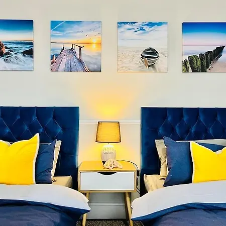 Beach Vibes In Southend-On-Sea For Contractors, Workers By Artisan Stays I Weekly Or Monthly Stay Offer I Free Parking I Sleeps 5 Exterior foto